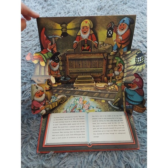 Vintage 1981 Hardcover Book Snow White Pop-Up Picture Story, Fairy Tale Children - Picture 5 of 12
